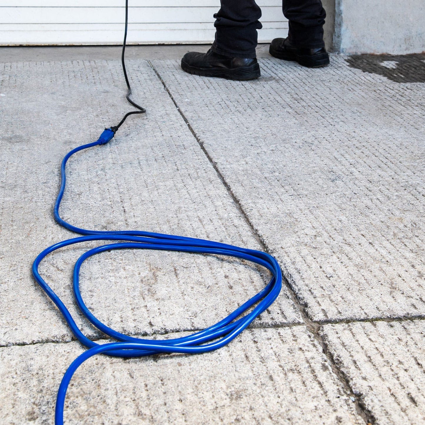 Extensión de uso rudo aterrizada 4 m 3x16 AWG, Volteck | ERA-4X16 | 48057